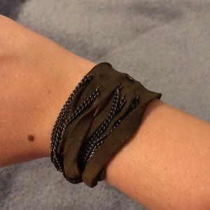 Suede & Chain Brown Bracelet